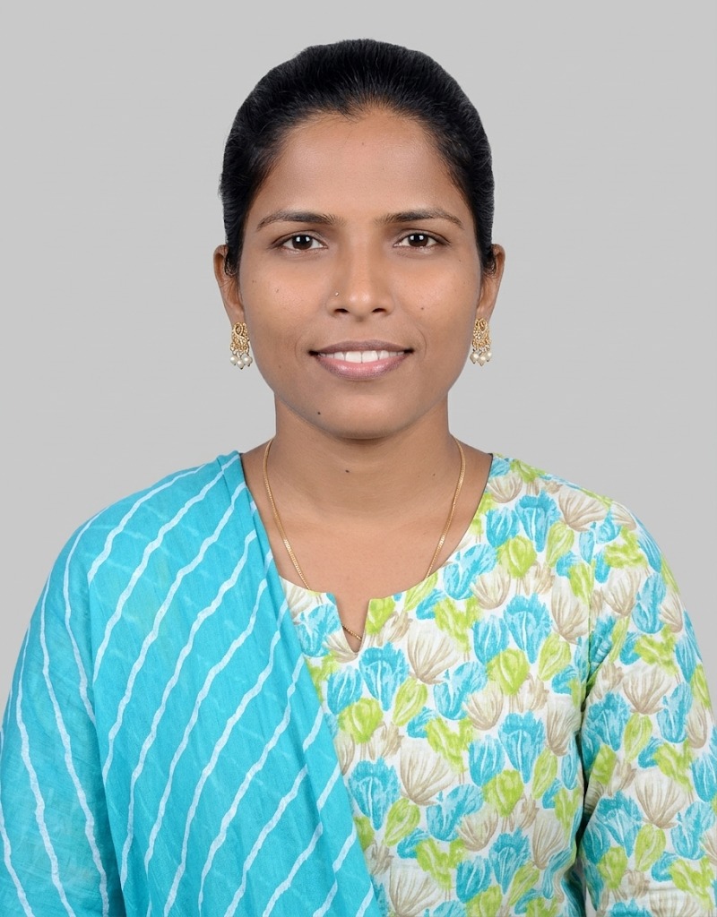 Prasuta Dhatkar - Full time Cleaner in vashi in Navi Mumbai
